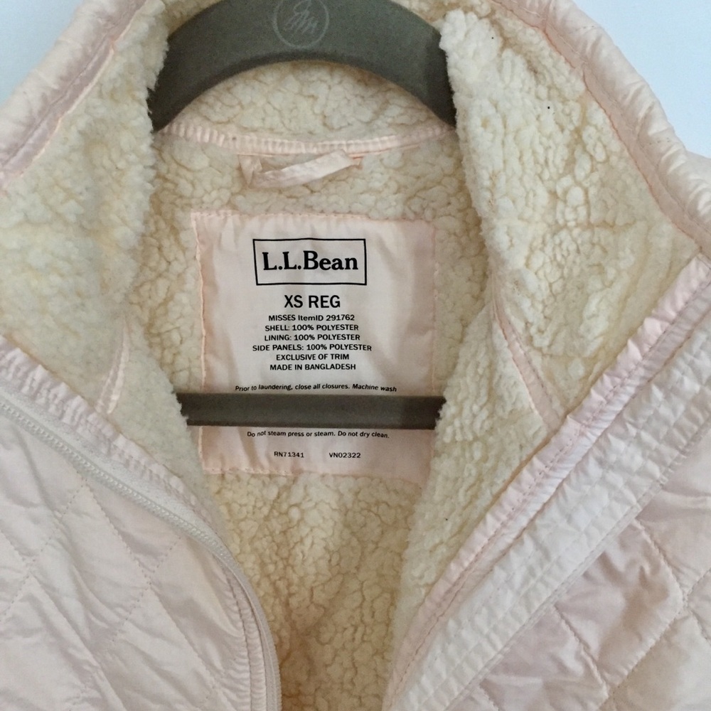 L.L. Bean XS Sherpa lined performance vest - Picture 4 of 8